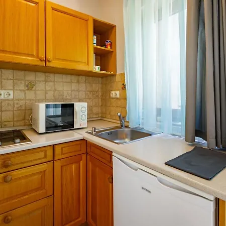 Pensionat Villa Muzsa Apartment House Balatonfüred