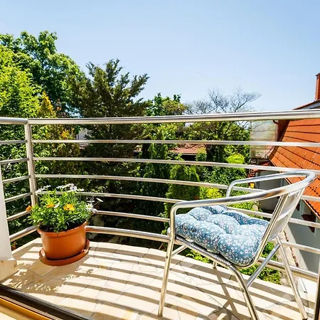 Pensionat Villa Muzsa Apartment House Balatonfüred