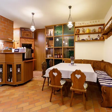 Pensionat Villa Muzsa Apartment House Balatonfüred